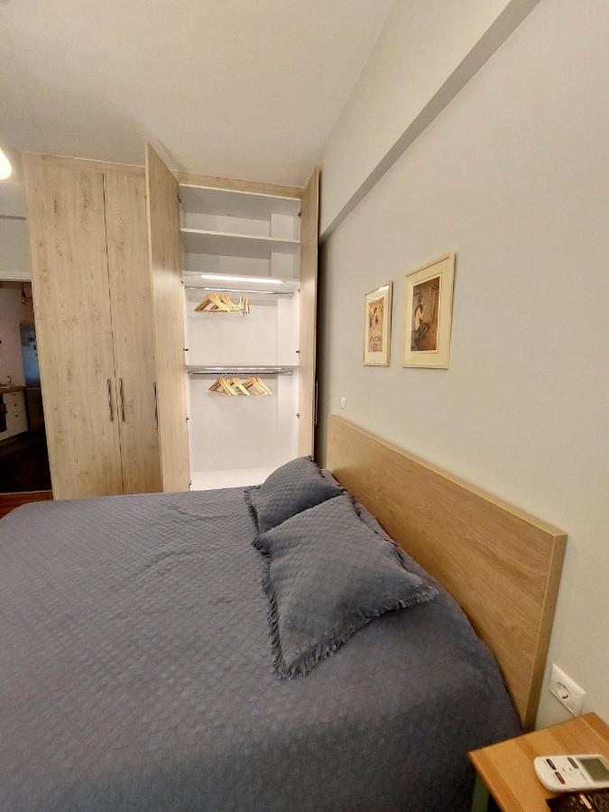 Christina-Anna Athens City Center Walking Distance To Everywhere And Acropolis, In One Of The Most Favorable Locations By National Gardens And Zoo, Hellenic Parliament In Syntagma And Stylish Exquisite Kolonaki Cozy Renovated Apartment Exterior foto